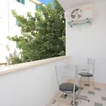 And By The Sea - 16536 3* Трогір