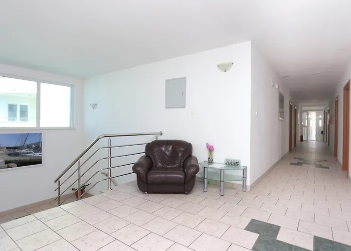 Casa de hóspedes And By The Sea - 16536 3*